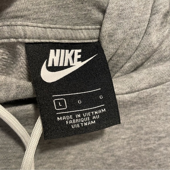 Nike Ultra Soft Women’s Hoodie - Picture 4 of 5